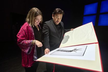 Marta Rivera de la Cruz y Javier CamarenaMarta Rivera de la Cruz