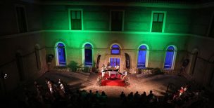 Delle-Donne-Consort-1