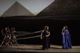 Carlos Álvarez (Amonasro) y Krassimira Stoyanova (Aida)