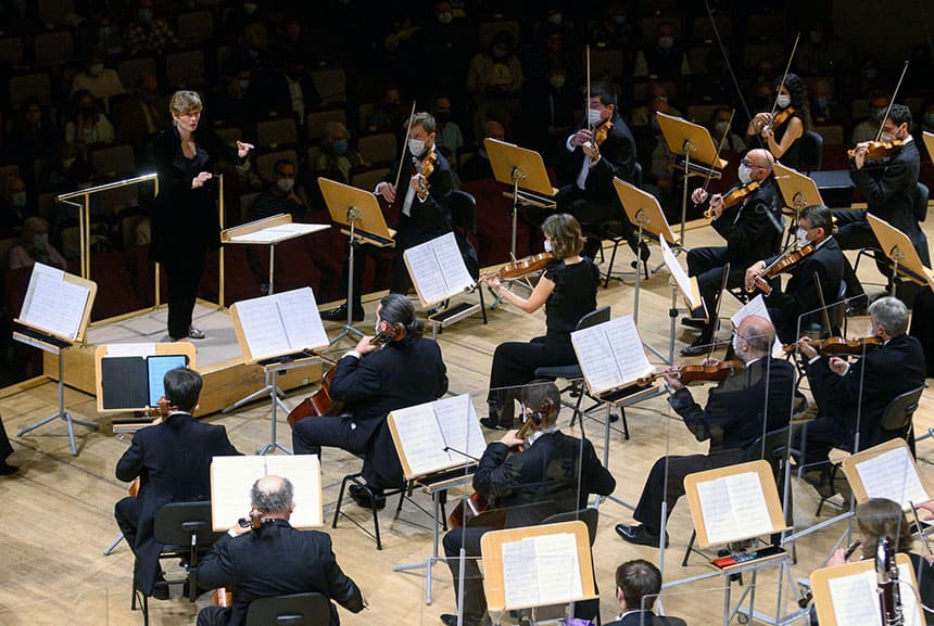 Anja Bihlmaier dirige la «Sinfonía del Nuevo Mundo» de Dvořák con la Orquesta Nacional de España