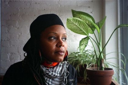 Matana Roberts – © Evan Hunter McKnight