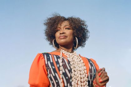Oumou Sangare – © Holly Whittaker