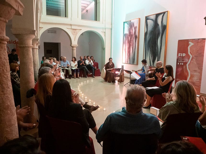 Las tonalidades andalusíes impregnan la noche de la mano de Veterum Musicae y los perfumes de Catriem