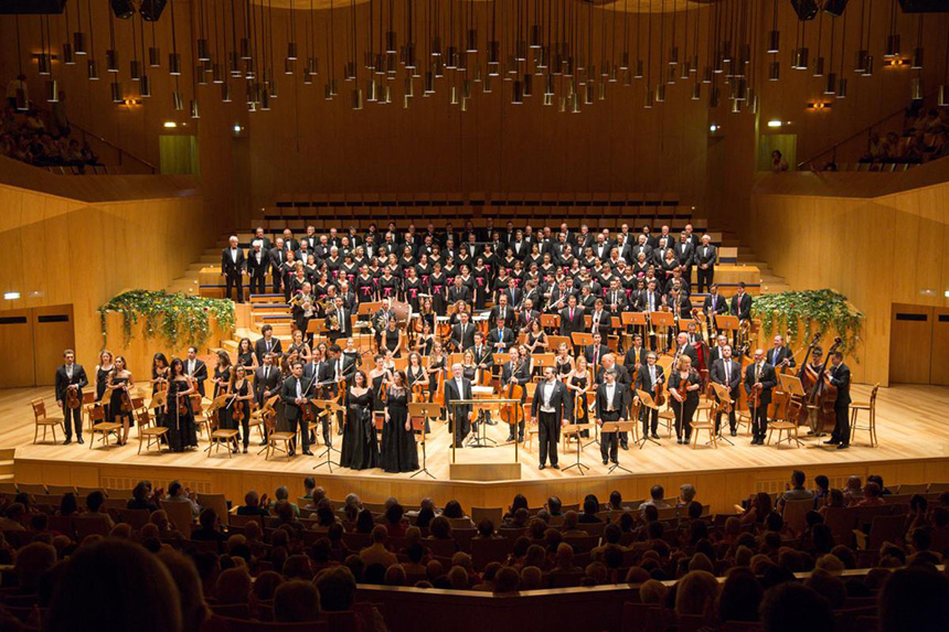 Concierto Navideño con el Coro Amici Musicae y la Orquesta Reino de Aragón en el Auditorio de Zaragoza