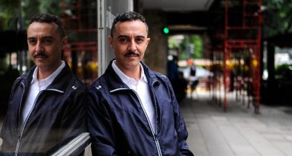 Ángel Ruiz repasa su extensa carrera musical a ritmo de copla, bolero, canción iberoamericana y teatro musical