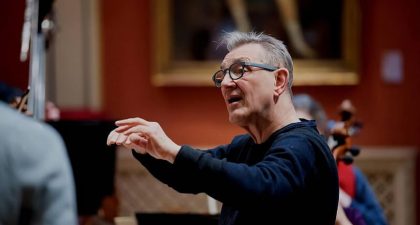 La aclamada Orquesta del Mozarteum de Salzburgo y la excepcional Maria João Pires recalan en Zaragoza