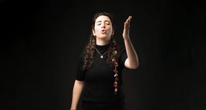 La arpista Cristina Montes y la directora Nil Venditti debutan con la Orquesta de Extremadura