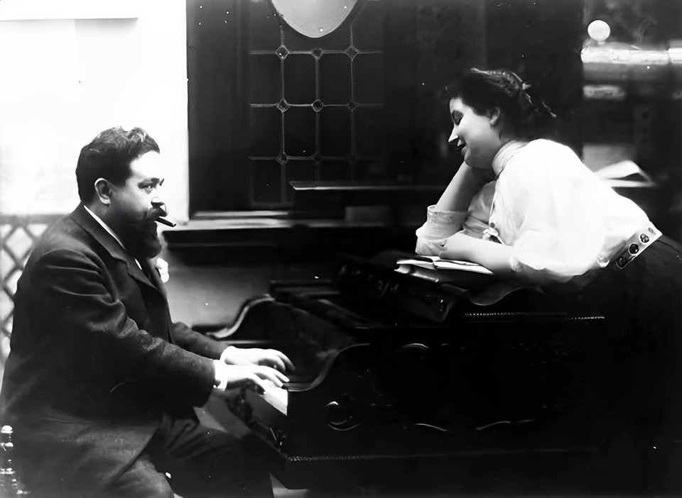 Audición comentada de la Suite Iberia de Isaac Albéniz. Una oportunidad para entender y sentir la esencia de esta obra musical. Audición comentada de la Suite Iberia de Isaac Albéniz. Una oportunidad para entender y sentir la esencia de esta obra musical.