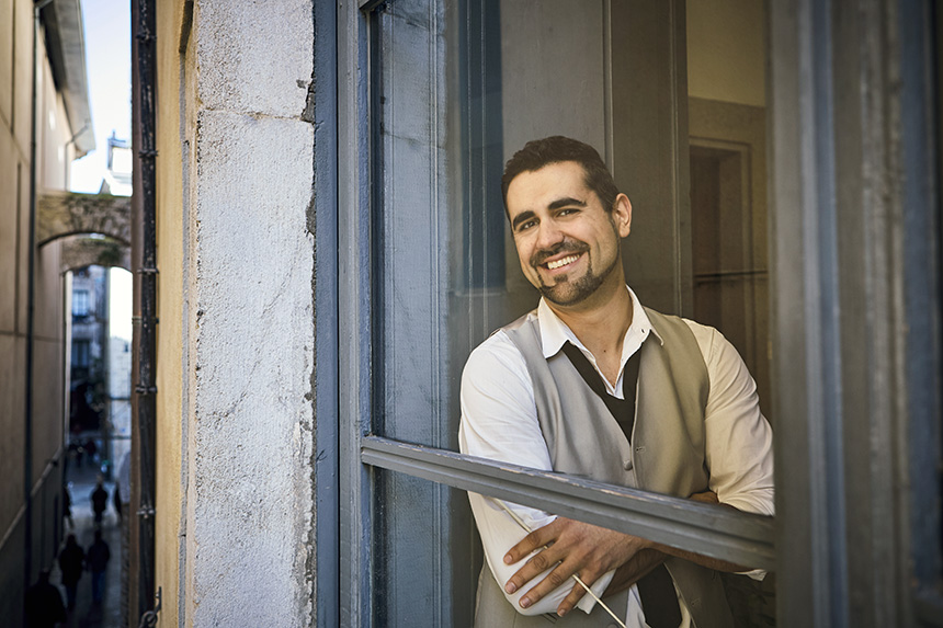 Diego Martin-Etxebarria dirige a la Real Filharmonía de Galicia en Vigo y Santiago