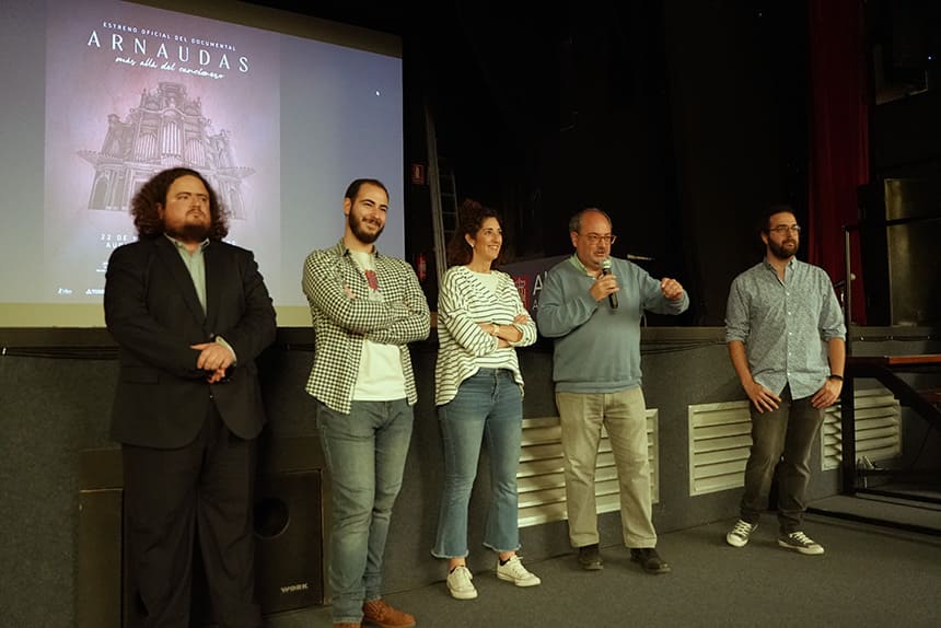 Nacho del Río, Beatriz Bernad y Javier Artigas protagonizan la BSO del documental «Arnaudas, más allá del cancionero» Nacho del Río, Beatriz Bernad y Javier Artigas protagonizan la BSO del documental «Arnaudas, más allá del cancionero»