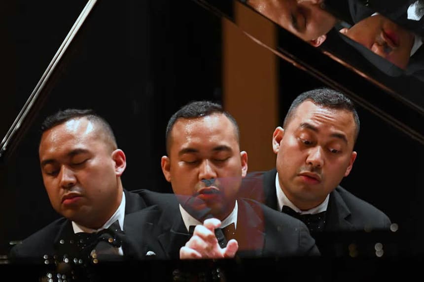 El pianista estadounidense Jonathan Mamora gana el 68º Concurso Internacional de Música Maria Canals El pianista estadounidense Jonathan Mamora gana el 68º Concurso Internacional de Música Maria Canals