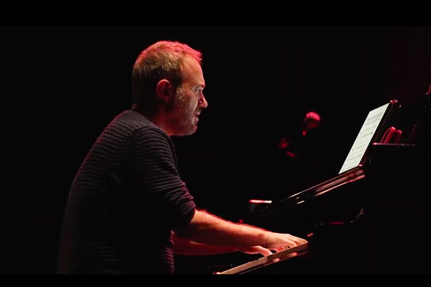 Moisés P. Sánchez pone música al Guernica esta noche en Teatros del Canal