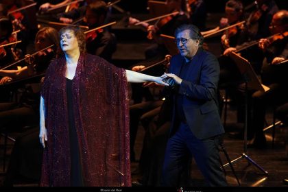 Viaje hacia el arcano del amor con «Trisán e Isolda» de Richard Wagner en el Teatro Real de Madrid Catherine Foster (Isolda), Andreas Schager (Tristán)