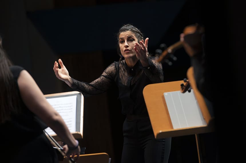 La OSCAN rinde homenaje a Joaquín Rodrigo en el Festival Internacional de Guitarra de Torrelavega