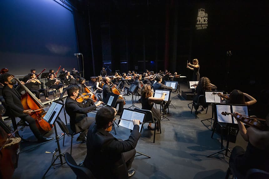 La OSCAN rinde homenaje a Joaquín Rodrigo en el Festival Internacional de Guitarra de Torrelavega