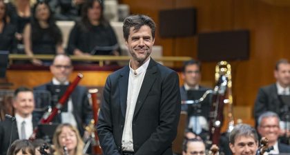 La Orquesta Sinfónica y Coro RTVE presenta la temporada 2023-2024 con Christoph König como director titular