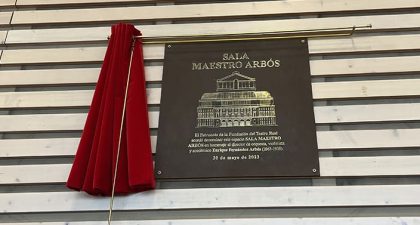 Como homenaje al legendrio violinista y director, el Teatro Real dedica al maestro Arbós su sala de orquesta