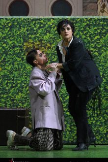Pablo García-López (Albazar) y Paola Gardina (Zaida)