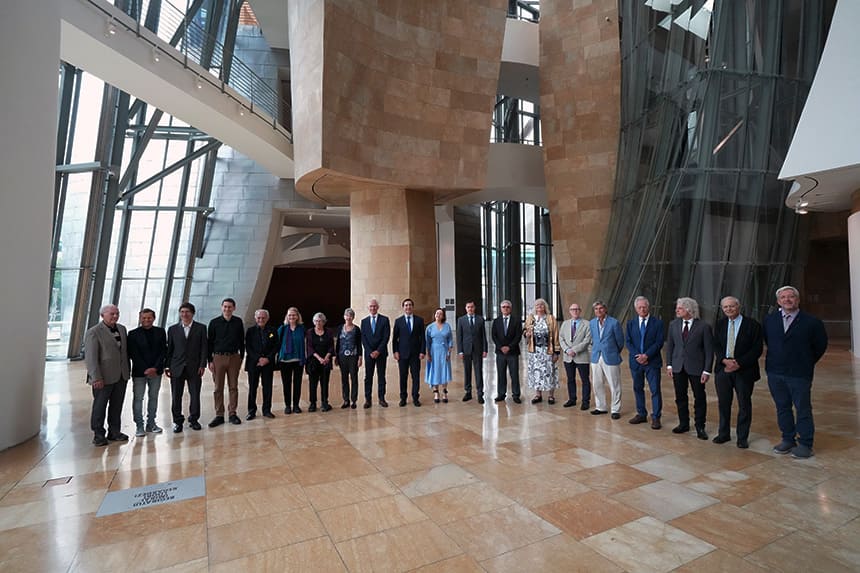 El Museo Guggenheim Bilbao acoge el acto de bienvenida a los galardonados con los Premios Fronteras del Conocimiento