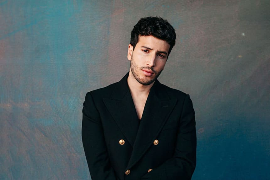 La estrella mundial Sebastián Yatra actuará con Lang Lang en el concierto The Disney Book
