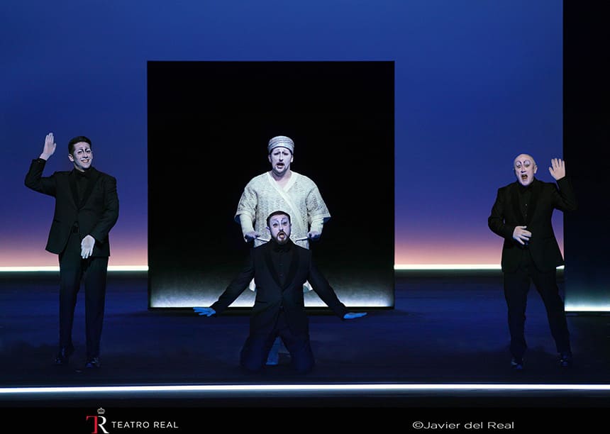 La desalmada princesa china en el Teatro de Sombras. Turandot despide la temporada del Real