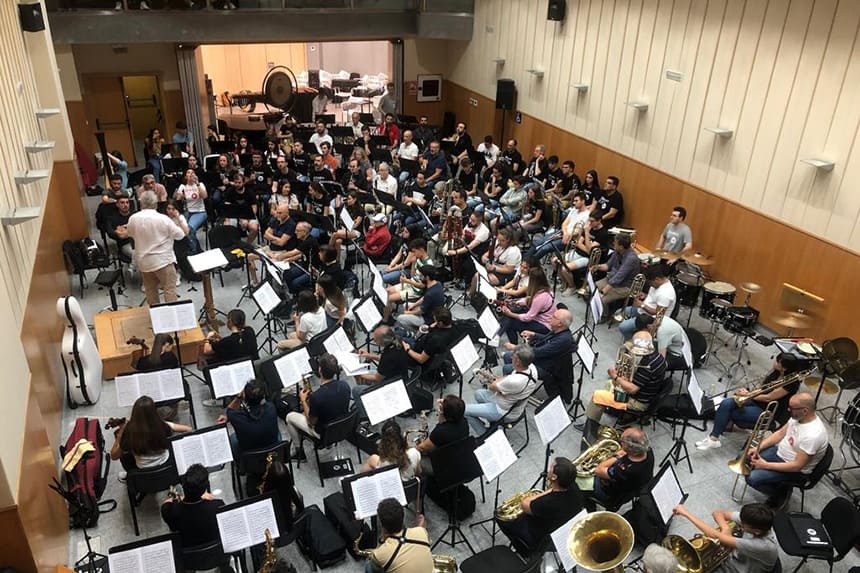 La Unió Musical de Torrent clausura su 50 aniversario