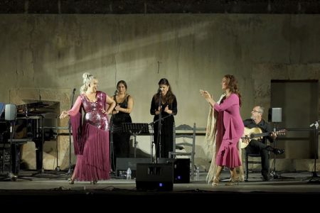 Mariola Cantarero y Marina Heredia