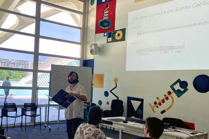 Clases de los cursos de composición y dirección de la Berklee College of Music.