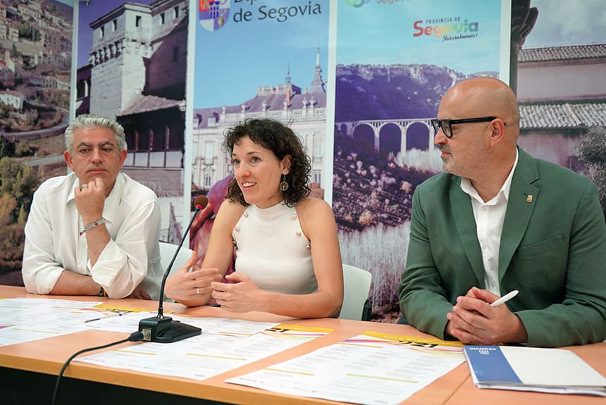 24 actuaciones este veranos en «921 Distrito Musical» con poesía, magia o pasos teatrales en entornos rurales 24 actuaciones este veranos en «921 Distrito Musical» con poesía, magia o pasos teatrales en entornos rurales