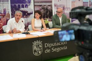 24 actuaciones este veranos en «921 Distrito Musical» con poesía, magia o pasos teatrales en entornos rurales Presentación de «921 Distrito Musical»
