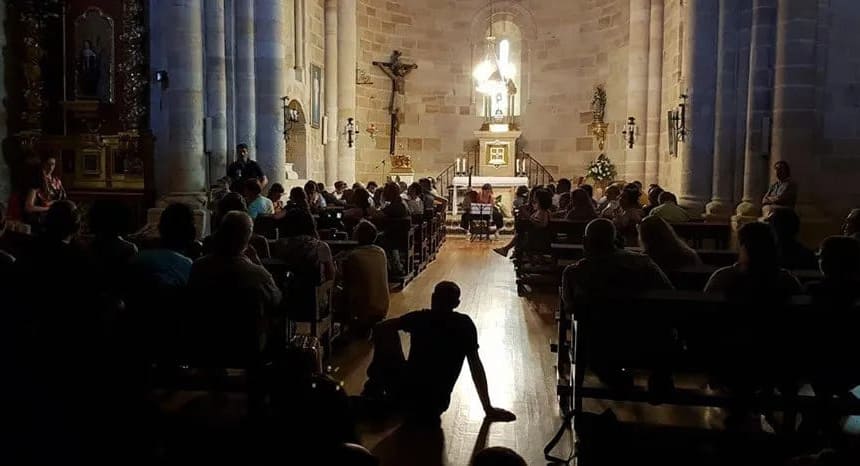 “Damas y Diosas” inaugura la décima edición del Curso Festival Internacional de Guitarra EX CORDE “Damas y Diosas” inaugura la décima edición del Curso Festival Internacional de Guitarra EX CORDE