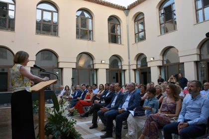 Cándida Martínez, inaugurando el festival
