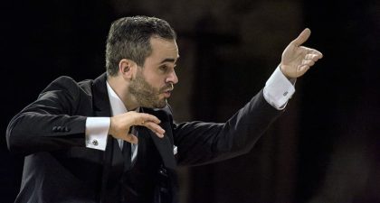 La Fundación Orquesta Filarmónica de Gran Canaria designa a Josep Gil como director asistente de Karel Mark Chichon