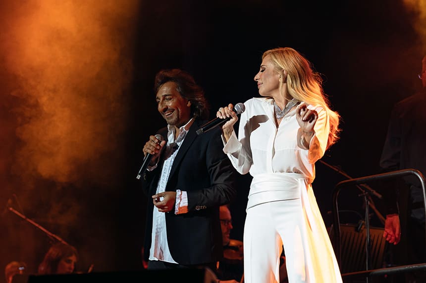 Marta Sánchez hechiza a Starlite Occident en la celebración de sus 30 años como solista