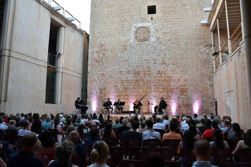 Vélez Blanco revive las locuras de amor de Shakespeare con la música de Serendipia Ensemble & Essentia Consort