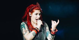 The-Gift-Sónia-Tavares