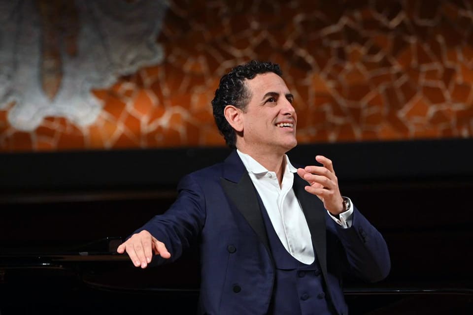 Juan Diego Flórez regresa al Liceu con un brillante recital entre el bel canto, la ópera francesa y la zarzuela