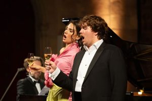 Serena Sáenz y Jonah Hoskins en Peralada