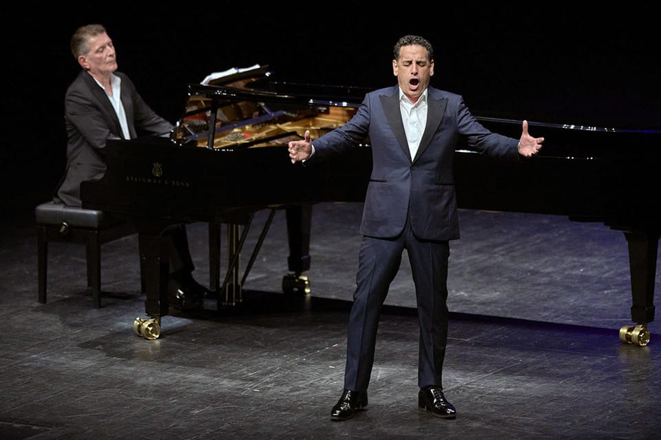 Juan Diego Flórez abrió el Festival Internacional de Verano de El Escorial con entradas agotadas y sonoros aplausos