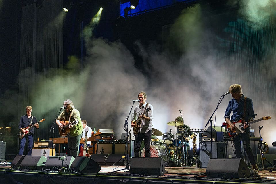 Starlite Occident da la bienvenida por primera vez a Wilco, la banda «Indie-Folk» americano