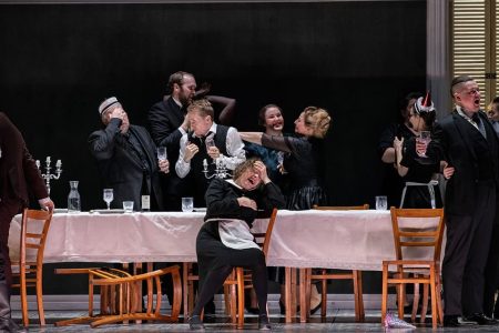 «Eugene Onegin», de Piotr Ilich Chaikosvski, inaugura la temporada 23/24 del Gran Teatre del Liceu Eugene Onegin – © Erik Berg