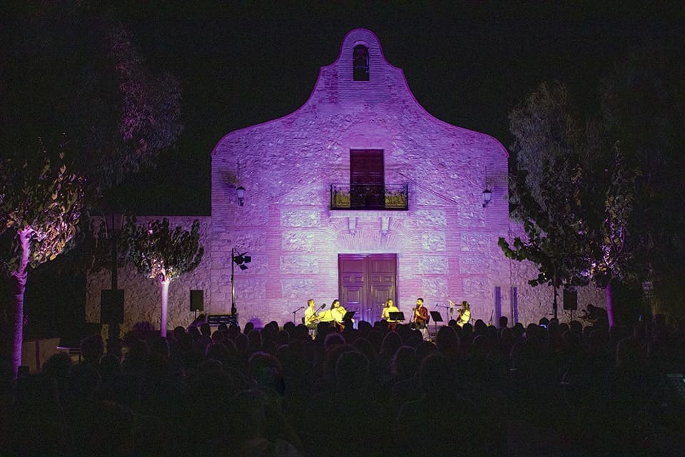 Los contextos sonoros del destierro del Cid trasladan a Pliego al Medievo envuelve al ECOS Festival