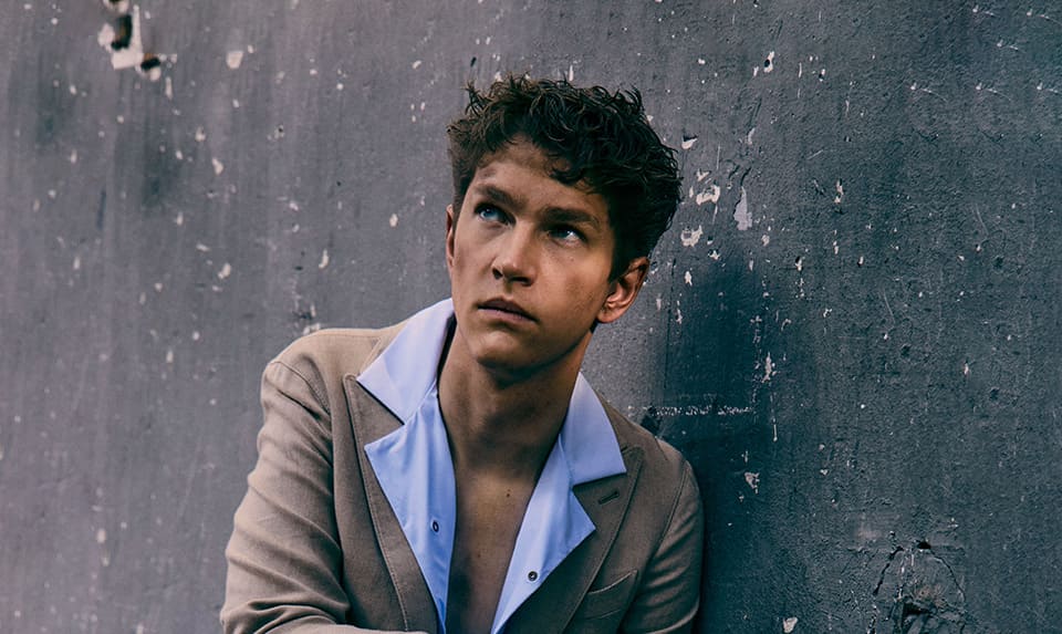 Debut de Jan Lisiecki con la OBC, bajo la dirección de Vasily Petrenko. Un evento que promete emocionar a todos los amantes de la música.