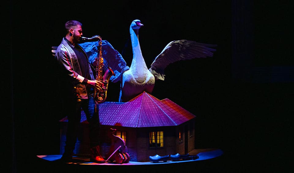Soñar un mundo sin patitos feo en el Real Teatro de Retiro inaugurando la programación