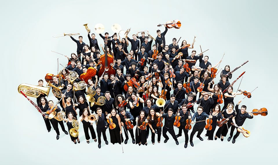 El director Pablo Heras-Casado al frente de la Joven Orquesta Nacional de España en su gira de enero El director Pablo Heras-Casado al frente de la Joven Orquesta Nacional de España en su gira de enero