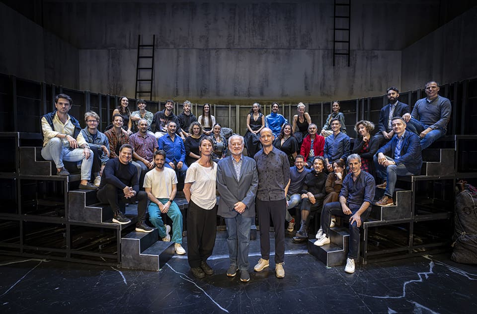 Les Arts apuesta por la zarzuela con «Pan y toros», con dirección de Guillermo García Calvo y de Juan Echanove