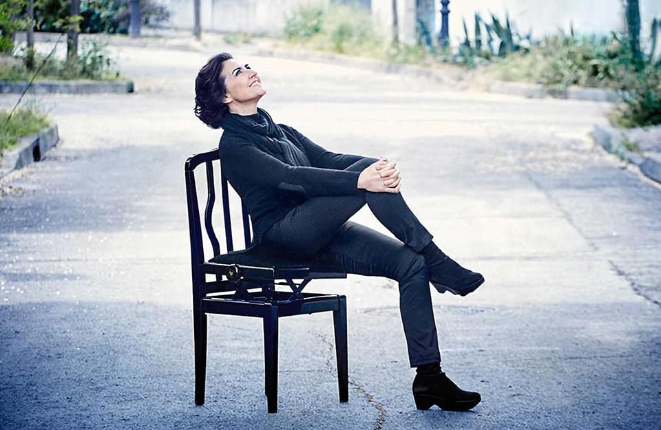 Rosa Torres-Pardo y Anna Tonna presentan la gira «The Runaways» en Estados Unidos Rosa Torres-Pardo y Anna Tonna presentan la gira «The Runaways» en Estados Unidos