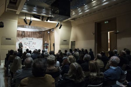 Por reconocer su amplia labor, José Ramón Pardo, gana el Premio Carlos Tena a la divulgación musical El periodista José Ramón Pardo recibe el I Premio Carlos Tena