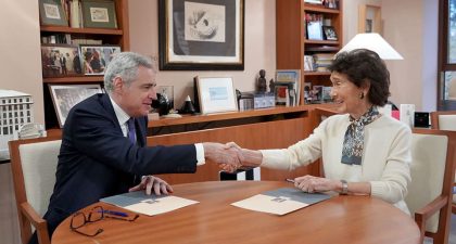 La ESMRS y Pérez-Llorca se alían para apoyar la formación musical de un grupo de cámara