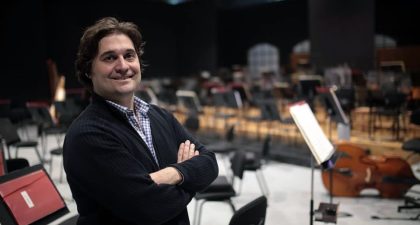 El maestro Pablo Mielgo dirigirá a la OFM en su cuarto programa de abono en el Teatro Cervantes